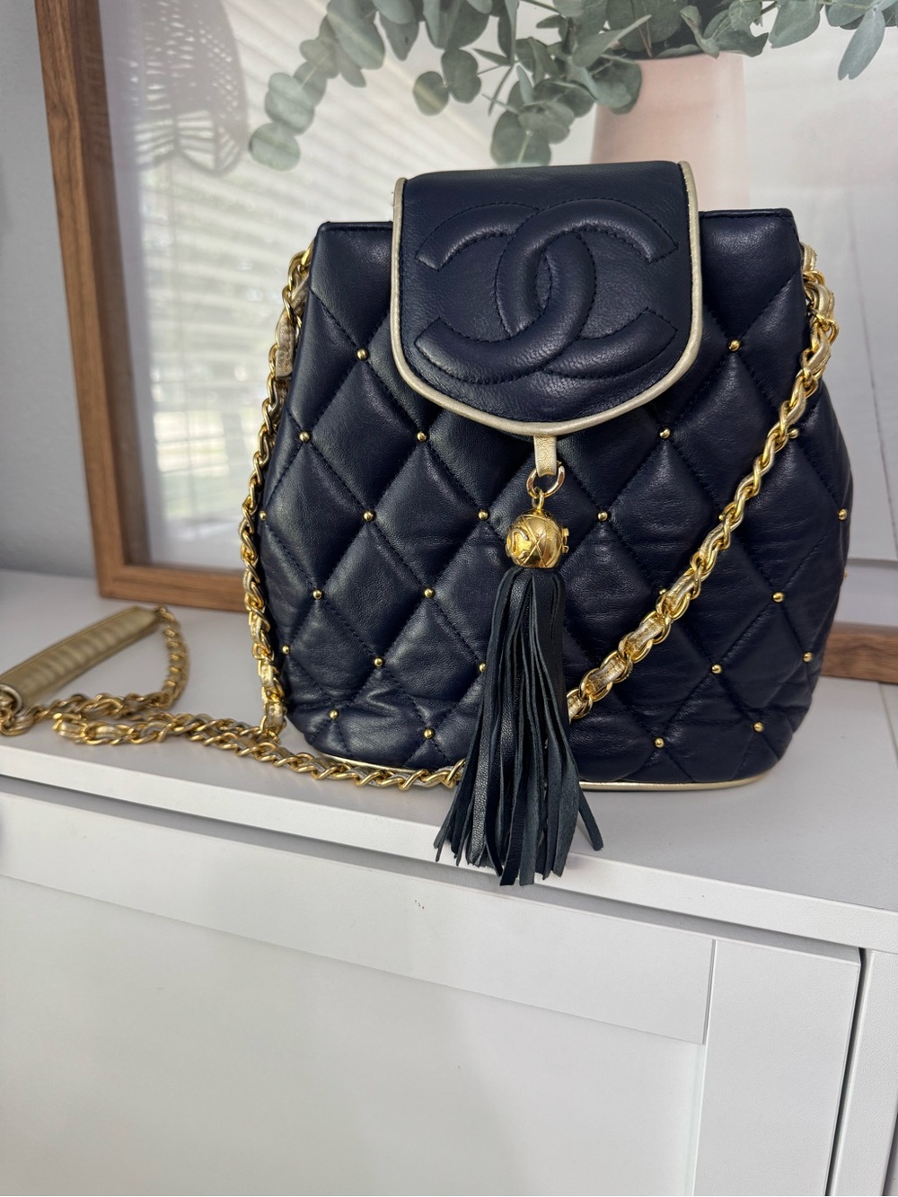 CHANEL Black Quilted Leather Tassel Shoulder Bag with Gold Chain